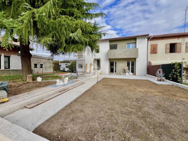 appartamento in vendita a Castelfranco Veneto in zona Campigo