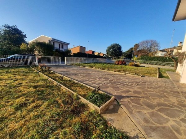 casa indipendente in vendita a Castelfranco Veneto