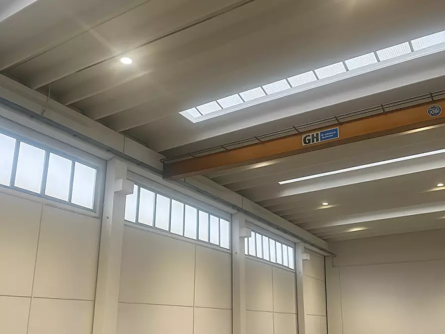 locale di sgombero in vendita a Castelfranco Veneto