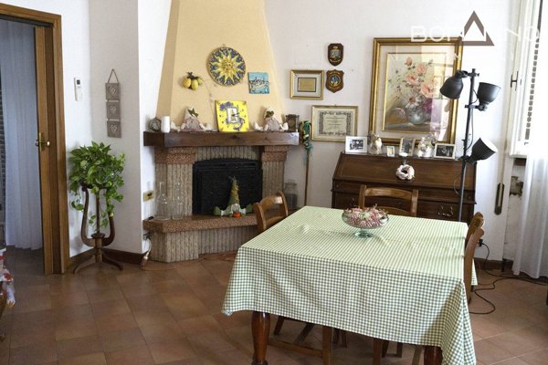 casa indipendente in vendita a Castelfranco Veneto in zona Salvarosa