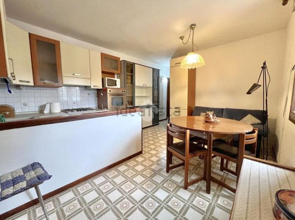 appartamento in vendita a Castelfranco Veneto in zona Salvarosa