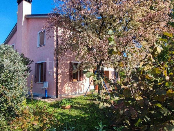 casa indipendente in vendita a Castelfranco Veneto