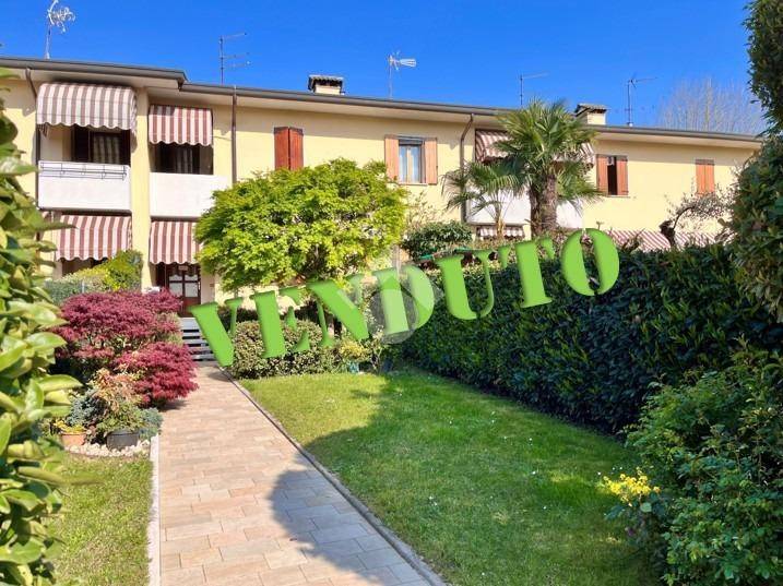 casa indipendente in vendita a Castelfranco Veneto in zona Salvarosa