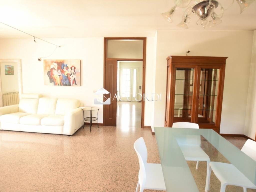 casa indipendente in vendita a Castelfranco Veneto