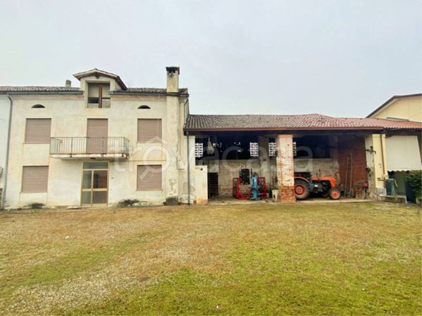 casale in vendita a Castelfranco Veneto