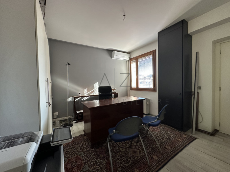 ufficio in vendita a Castelfranco Veneto