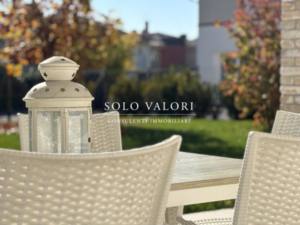 casa indipendente in vendita a Castelfranco Veneto in zona Villarazzo