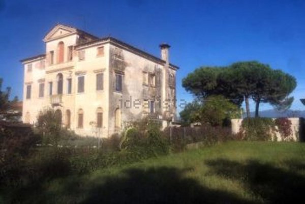 villa in vendita a Castelfranco Veneto in zona Villarazzo
