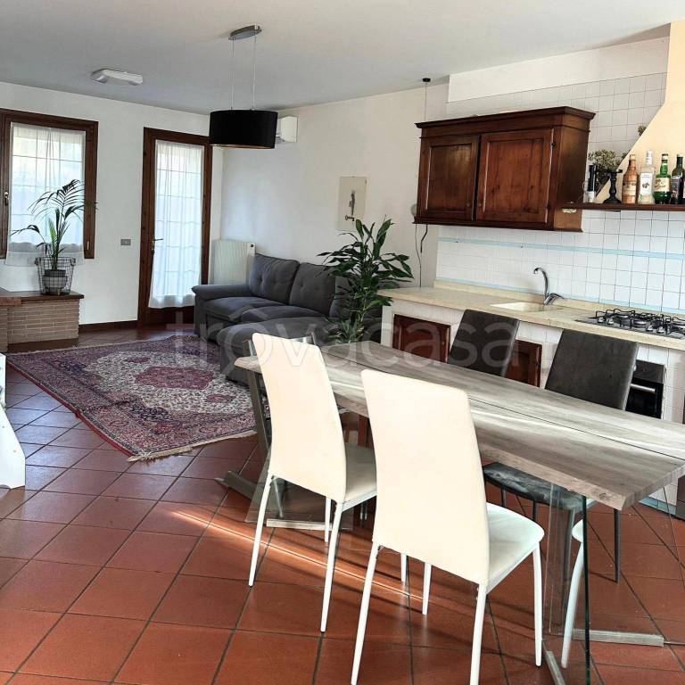 casa indipendente in vendita a Castelfranco Veneto