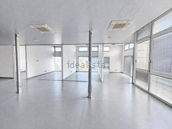 ufficio in vendita a Castelfranco Veneto