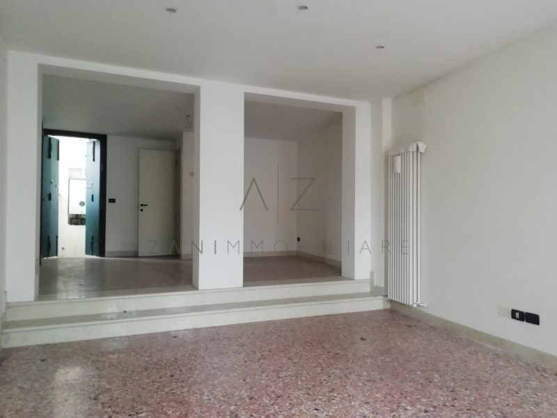 ufficio in vendita a Castelfranco Veneto