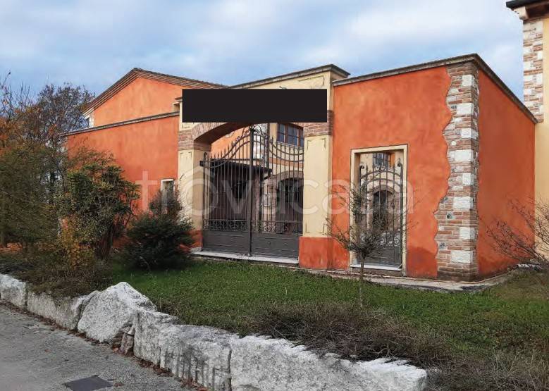 ufficio in vendita a Castelfranco Veneto