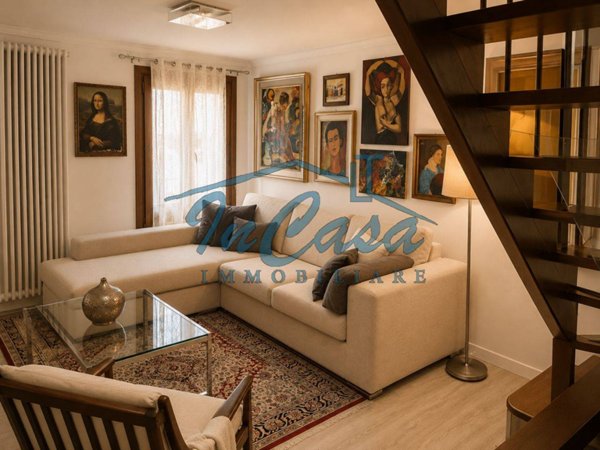 casa indipendente in vendita a Castelfranco Veneto in zona Villarazzo