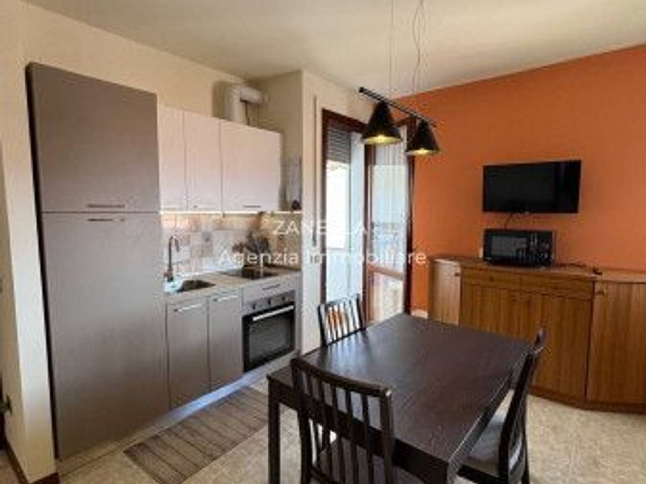 appartamento in vendita a Castelfranco Veneto in zona Salvarosa