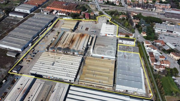 locale commerciale in vendita a Castelfranco Veneto