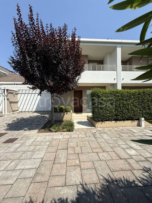 casa indipendente in vendita a Castelfranco Veneto
