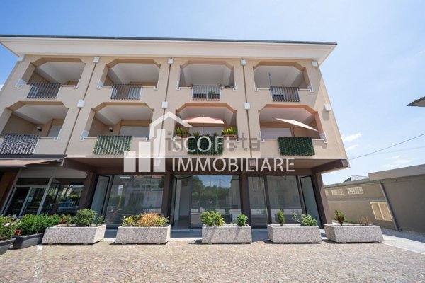 locale commerciale in vendita a Castelfranco Veneto