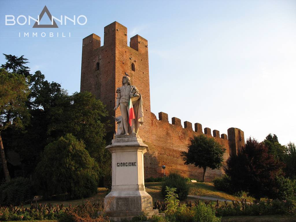 locale commerciale in vendita a Castelfranco Veneto