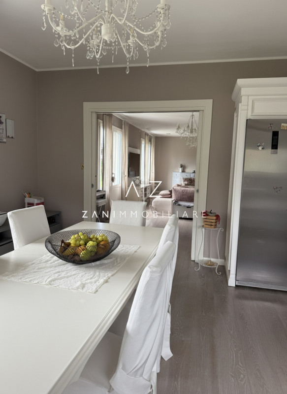 casa indipendente in vendita a Castelfranco Veneto in zona Villarazzo