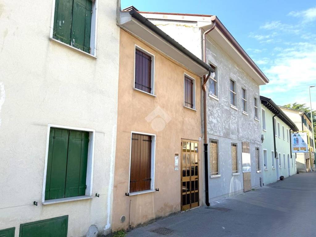 casa indipendente in vendita a Castelfranco Veneto