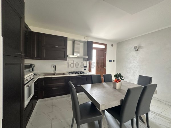 casa indipendente in vendita a Castelfranco Veneto in zona Villarazzo