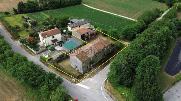 casale in vendita a Castelfranco Veneto