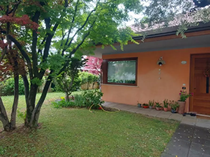 casa indipendente in vendita a Castelfranco Veneto in zona Salvarosa