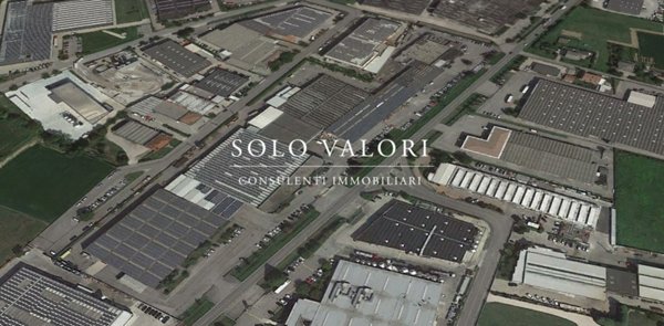 locale commerciale in vendita a Castelfranco Veneto