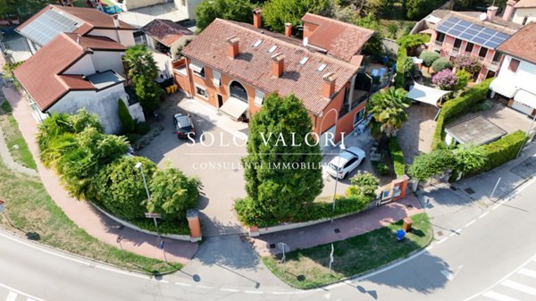 casa indipendente in vendita a Castelfranco Veneto in zona Treville