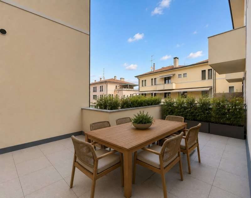 appartamento in vendita a Castelfranco Veneto in zona Salvarosa