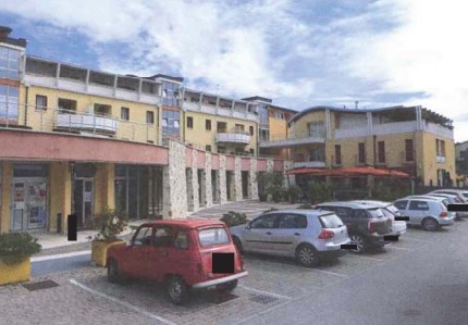 negozio in vendita a Castello di Godego