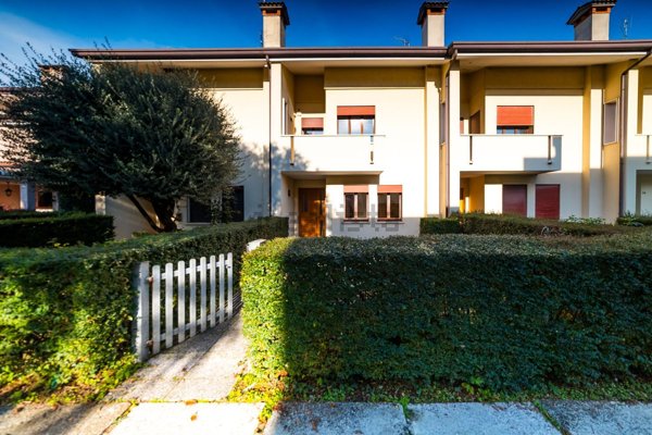 casa indipendente in vendita a Castello di Godego