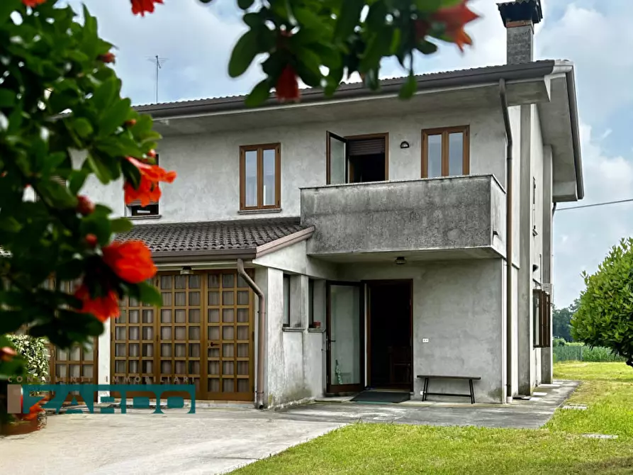 casa indipendente in vendita a Castello di Godego