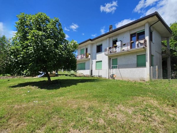 casa indipendente in vendita a Cavaso del Tomba