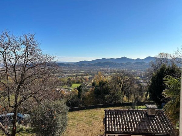 terreno agricolo in vendita a Cavaso del Tomba in zona Virago