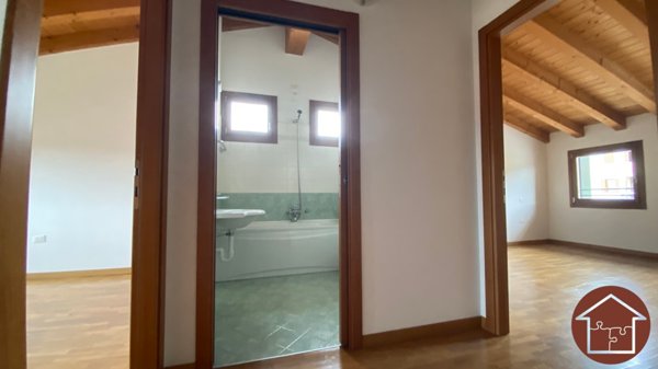 appartamento in vendita a Cavaso del Tomba