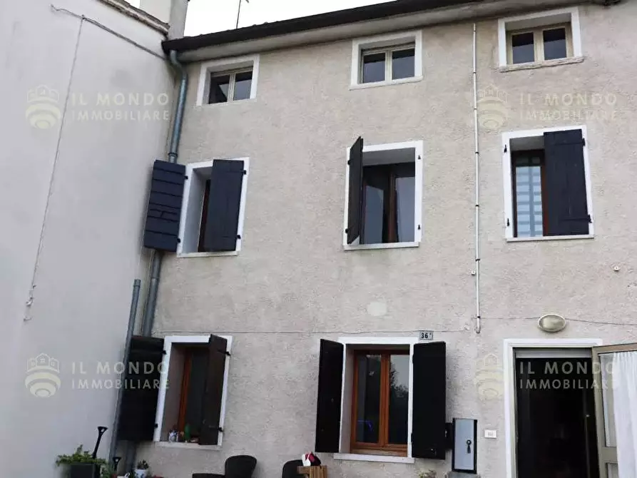 casa indipendente in vendita a Cavaso del Tomba in zona Castelcies