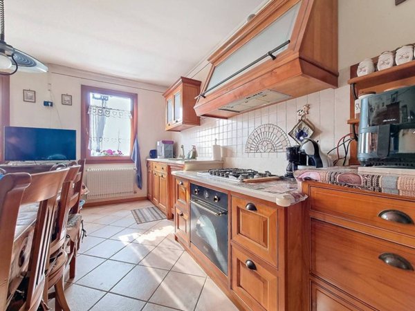 appartamento in vendita a Cavaso del Tomba