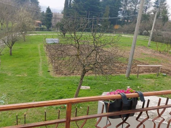 casa indipendente in vendita a Cavaso del Tomba