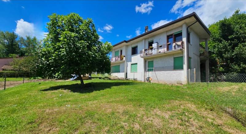 casa indipendente in vendita a Cavaso del Tomba