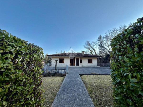 appartamento in vendita a Cavaso del Tomba