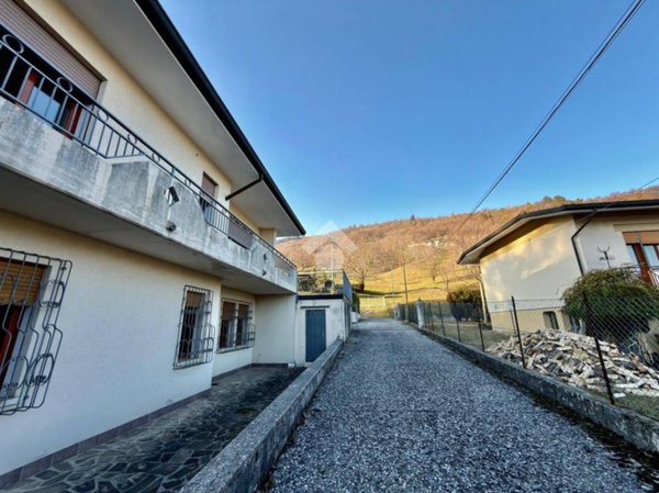 appartamento in vendita a Cavaso del Tomba