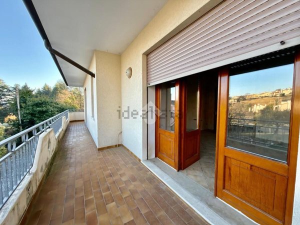 casa indipendente in vendita a Cavaso del Tomba