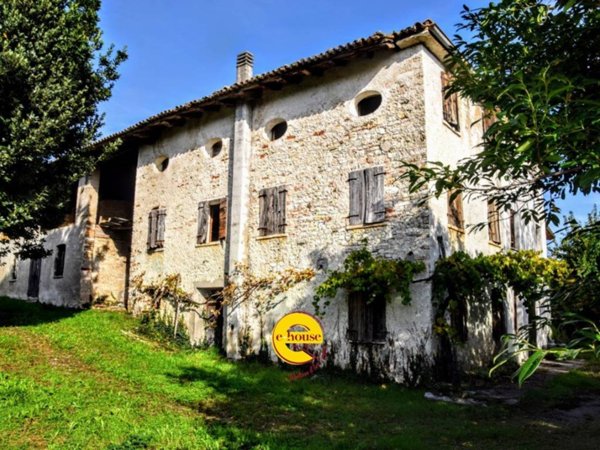 casale in vendita a Cavaso del Tomba