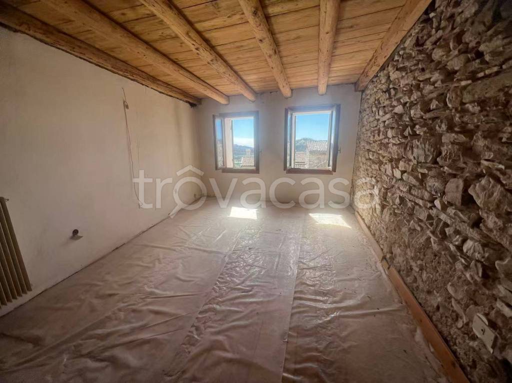 casa indipendente in vendita a Cavaso del Tomba in zona Obledo
