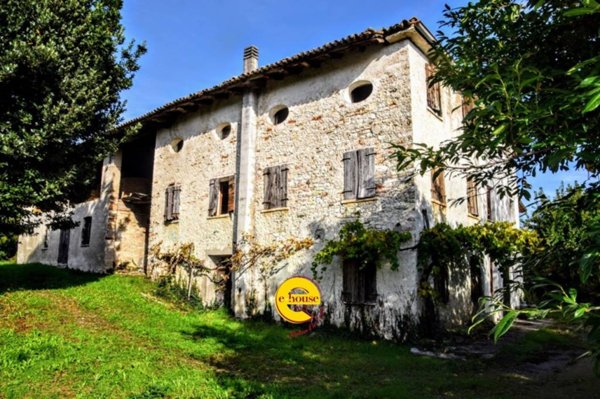 casa indipendente in vendita a Cavaso del Tomba in zona Obledo