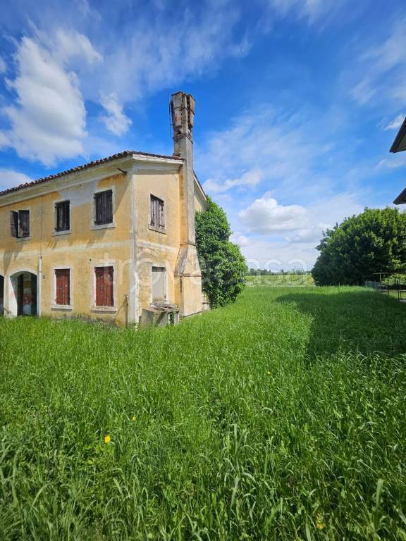 casa indipendente in vendita a Cessalto