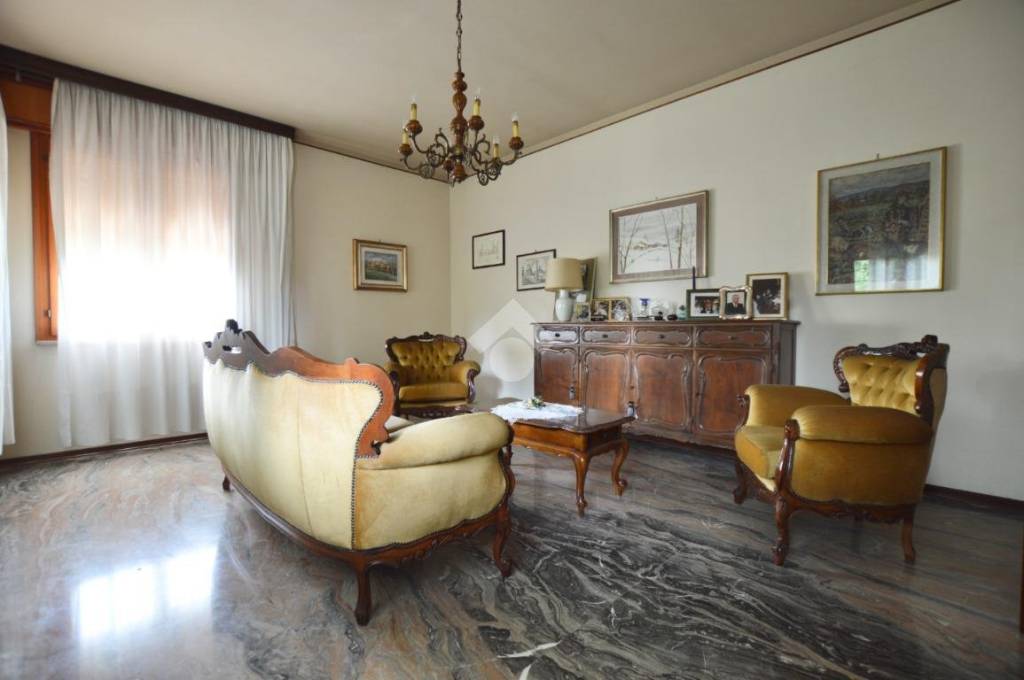 casa indipendente in vendita a Chiarano in zona Fossalta Maggiore