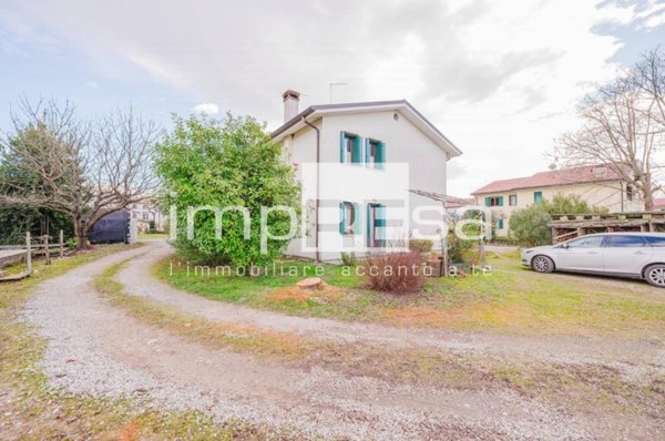 casa indipendente in vendita a Cimadolmo in zona San Michele di Piave