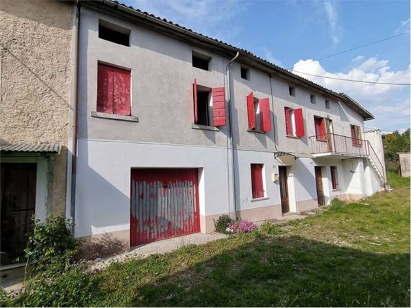 casa indipendente in vendita a Cison di Valmarino